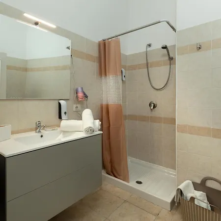 Fina Pensión Foligno